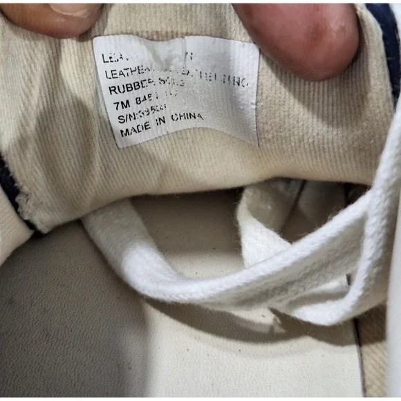 Tory Sport Ruffle Sneakers Navy Blue Leather Low Top Trainers 39506 Womens 7M - Picture 7 of 8